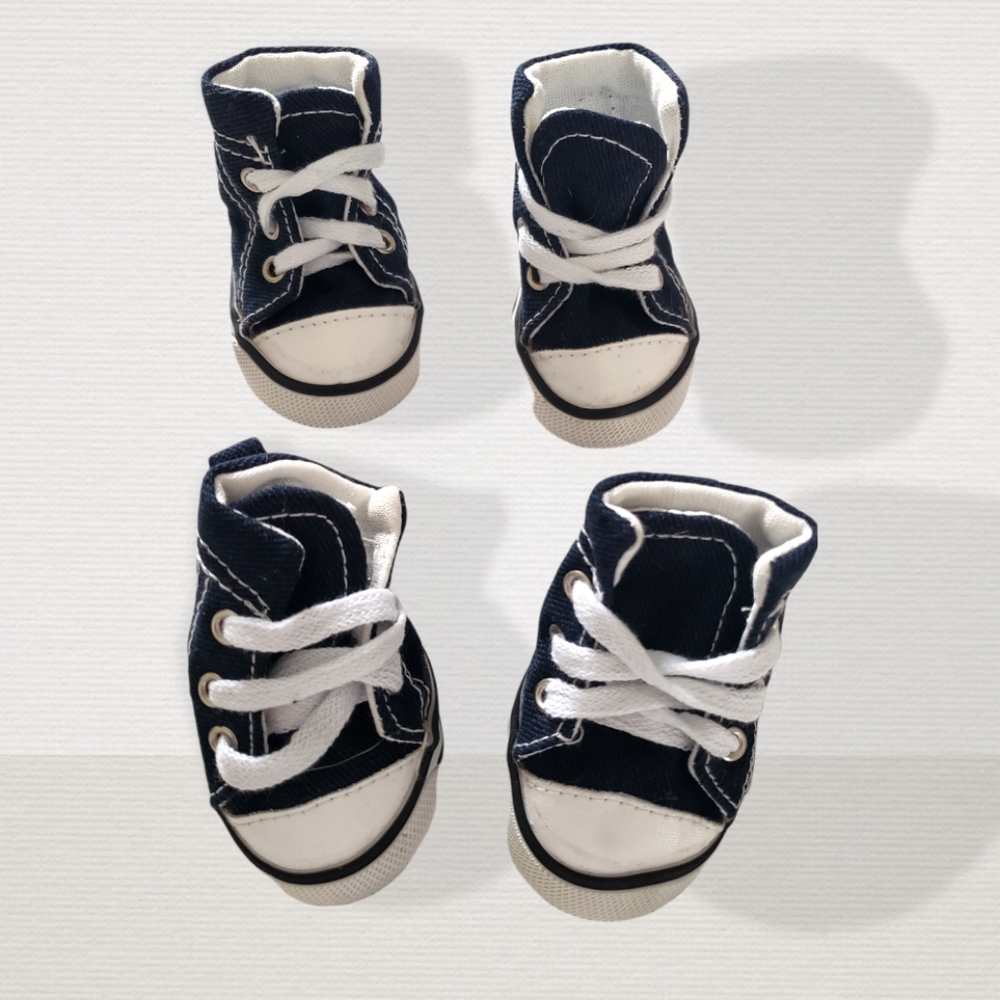 Dog shoes size 4